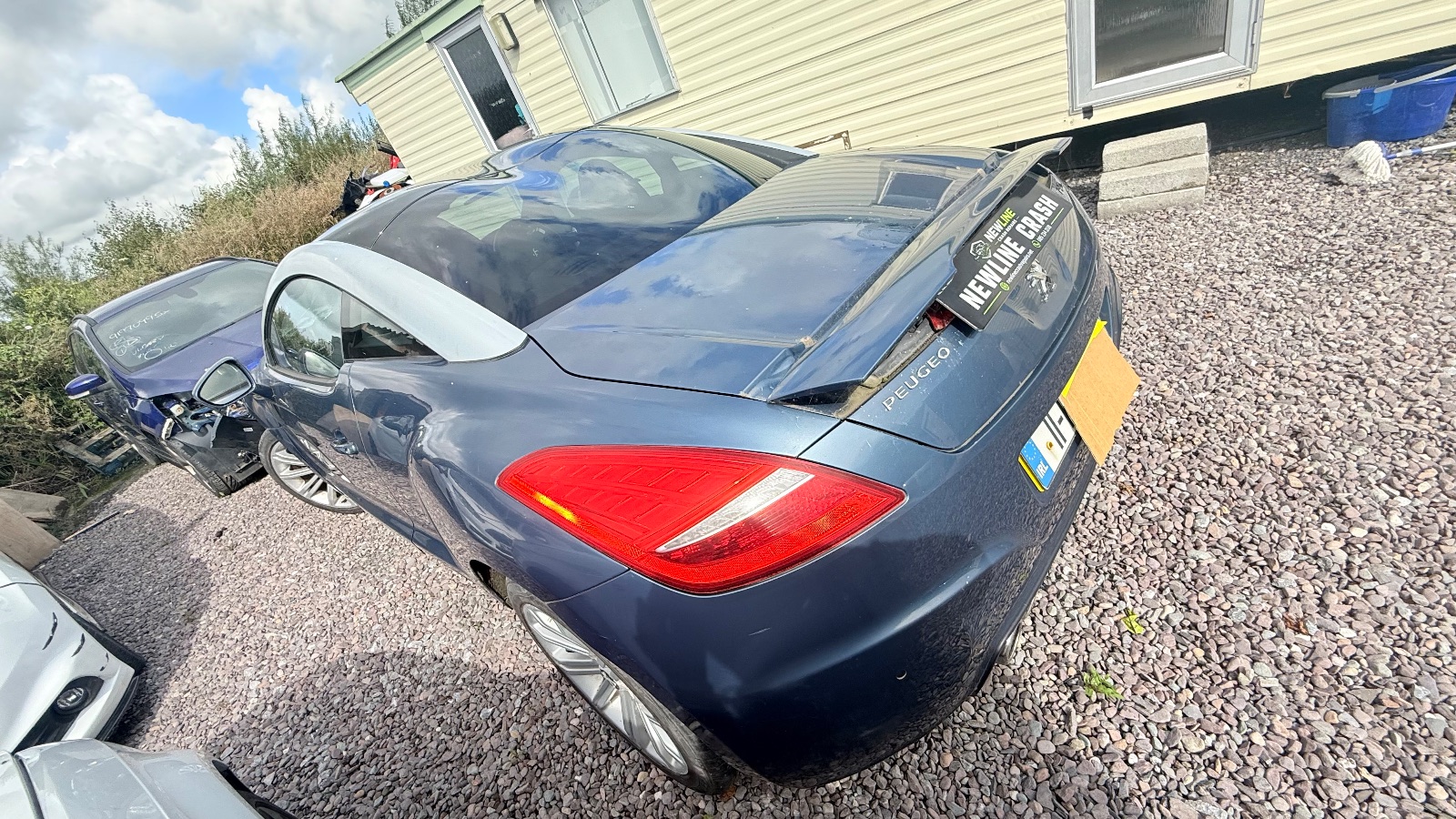 2011 peugeot rcz — front bumper damage